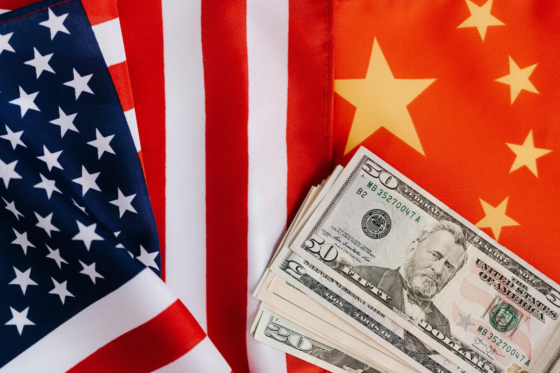 Mystery Solved: Billionaire Heir’s Staggering $130M Donation Secured Military Pay During Shutdown!