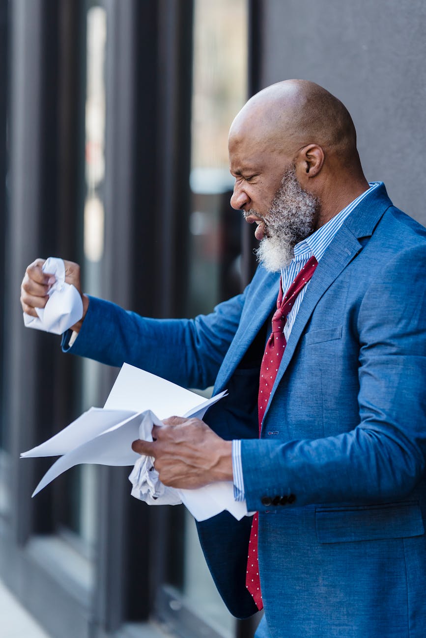 Devastated by Unexpected Job Loss? These Career Veterans Share Their Shocking Secrets to Bouncing Back Stronger